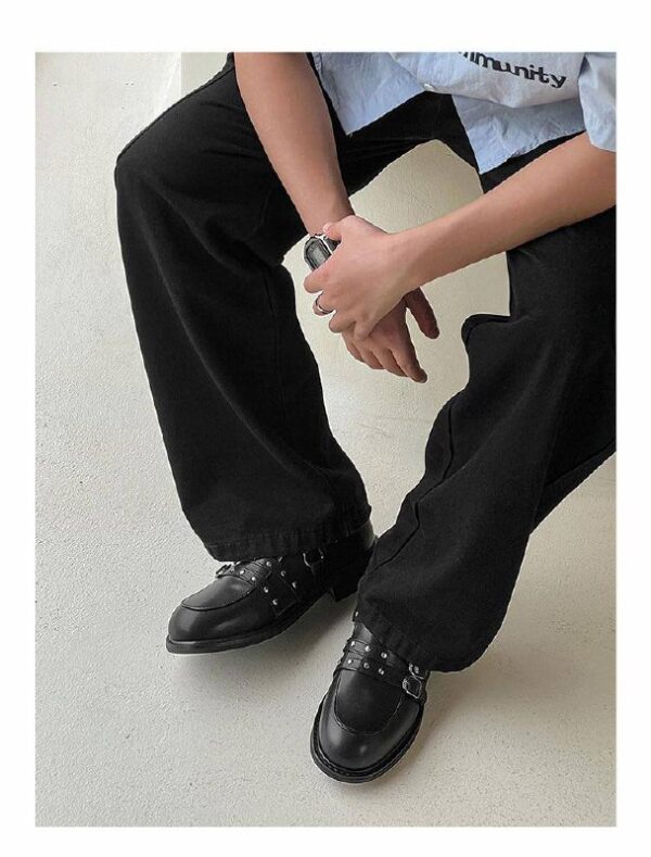 THE BLACK LEATHER  BUCKLED HEELED LOAFERS