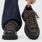 SUEDE HIKING BOOTS IN BROWN