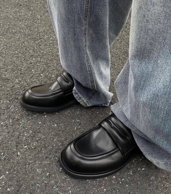 6046536577032326059 CLASSIC LOAFERS