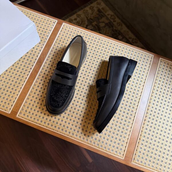 Classic loafers 