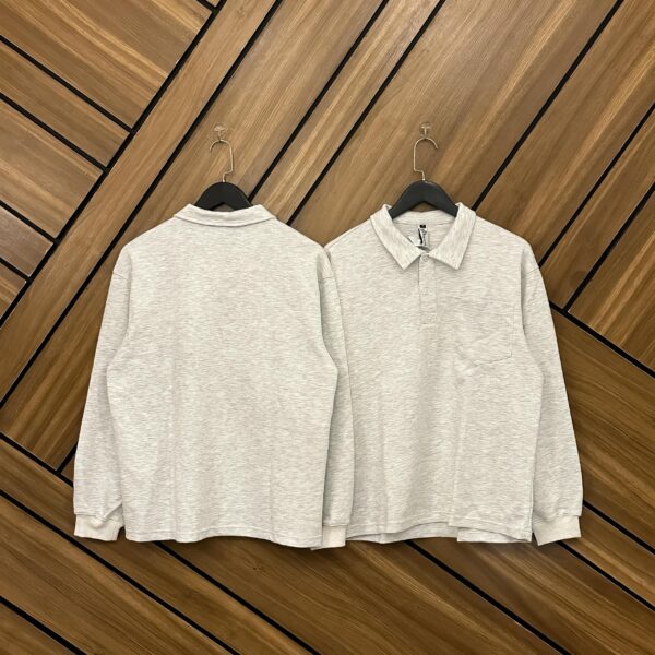 WHITE COLLAR  PLAIN LONGSLEEVE