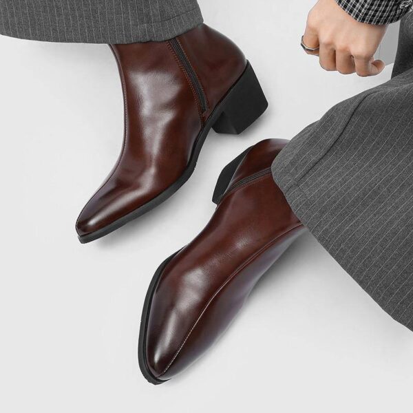 THE HEELED LEATHER LINED ANKLE BOOT