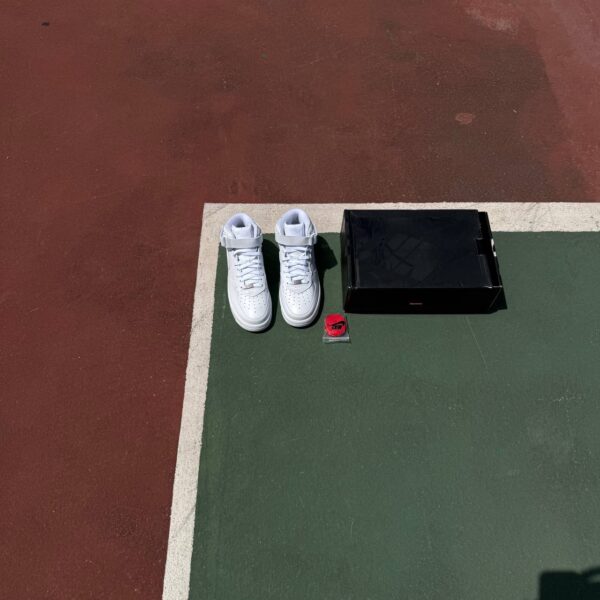 SUPREME AIRFORCE 1