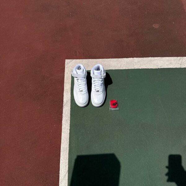 SUPREME AIRFORCE 1