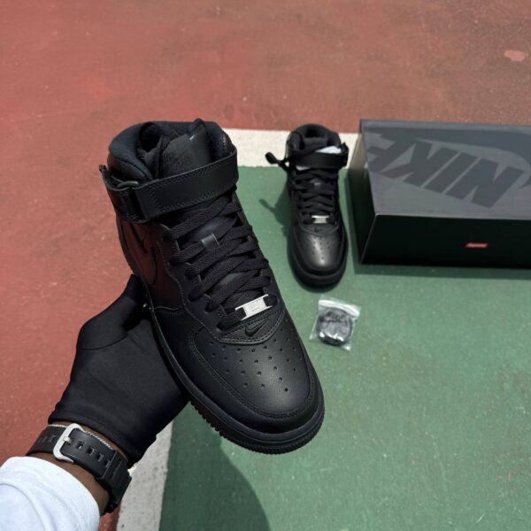 SUPREME AIRFORCE 1
