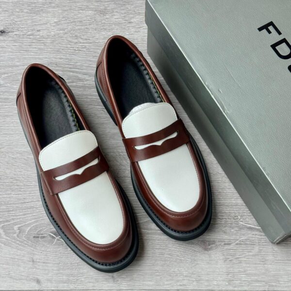 NEW LOAFERS 