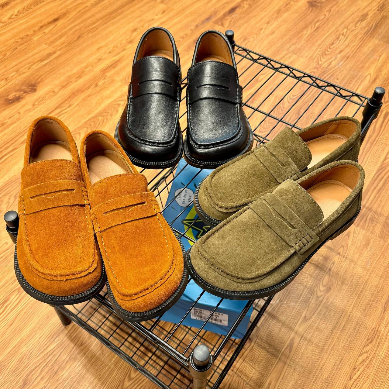 photo_6050863391510826623_y SPLIT CURVED TOE SUEDE LOAFER