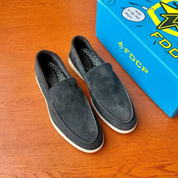 SUMMER WALK SUEDE LOAFERS 